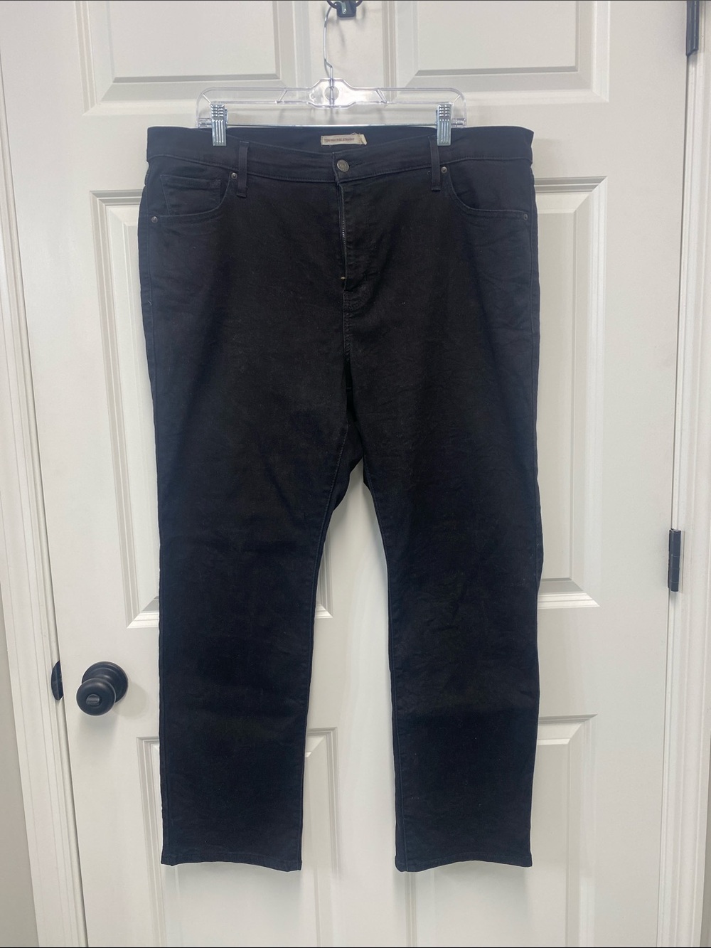 Black Levi’s Jeans